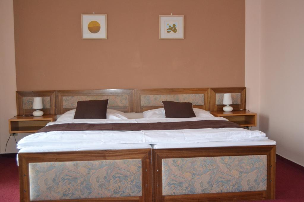 Resort Hotel Zvikov Zvíkovské Podhradí Chambre photo