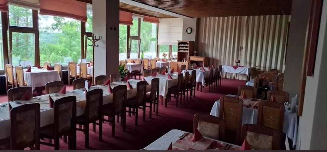 Resort Hotel Zvikov Zvíkovské Podhradí Extérieur photo