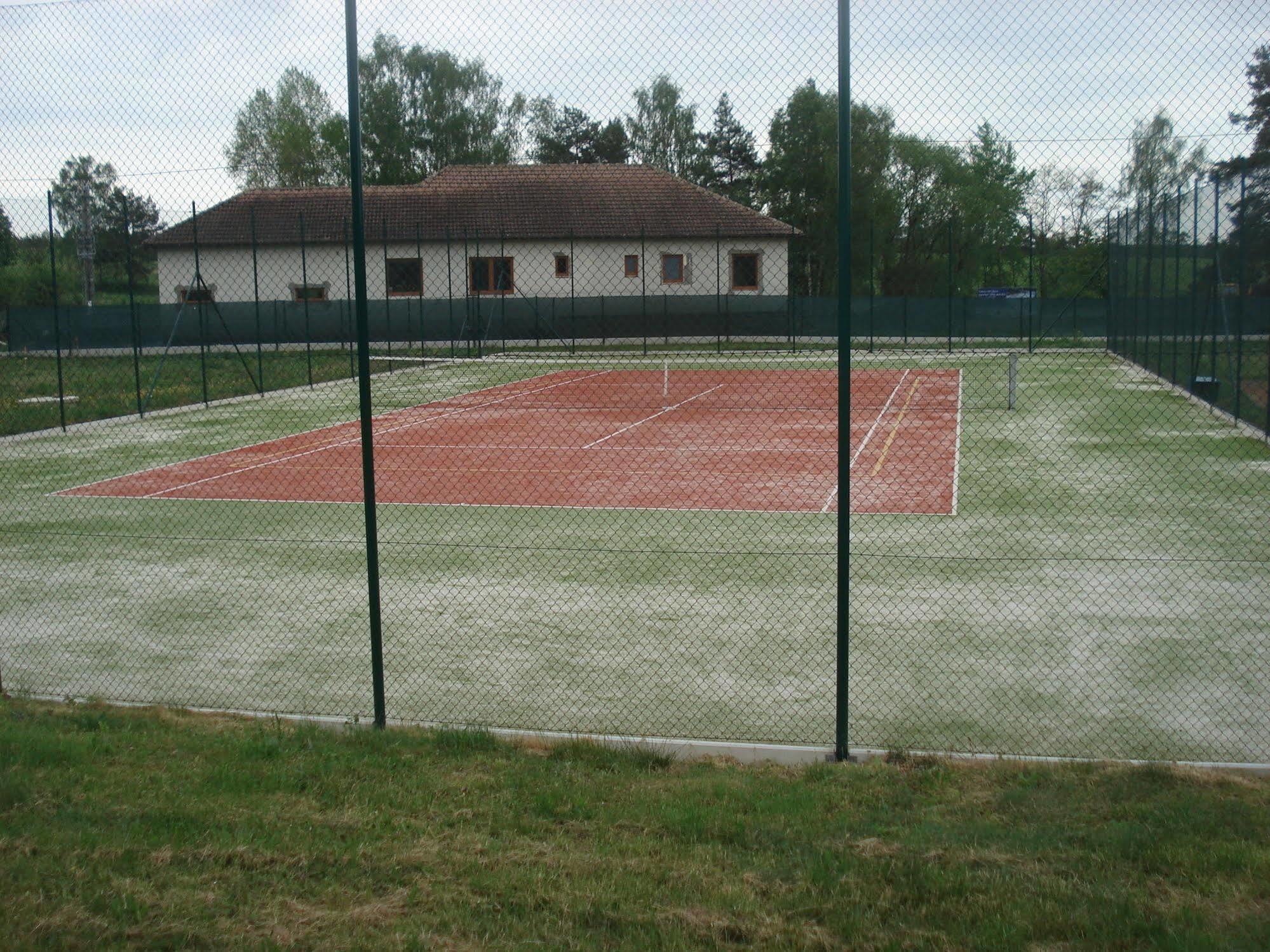 Resort Hotel Zvikov Zvíkovské Podhradí Extérieur photo